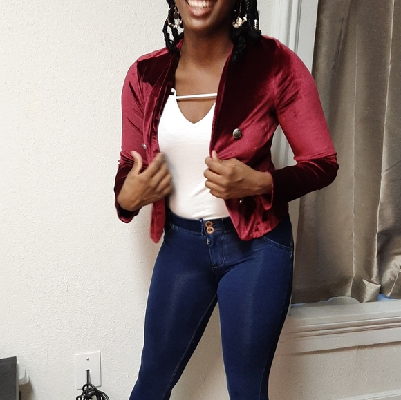 Midnight Velvet Jacket - Wine - Picture 3 of 4